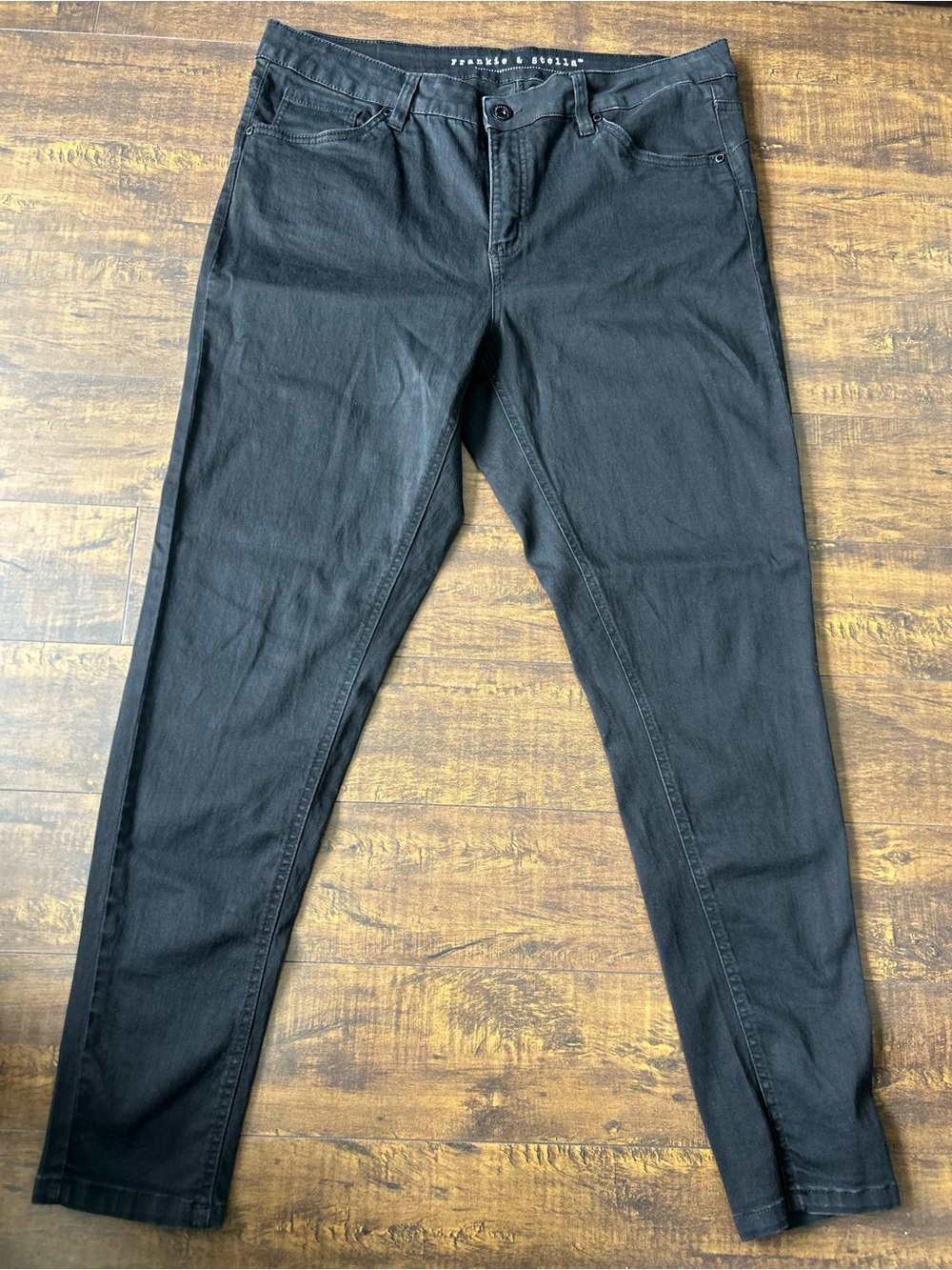 Frankie & Stella Black Skinny Jeans — Slim Stretch Fit